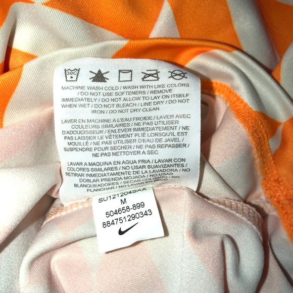 Nike Pro Geometric Stripe Tank Top - Picture 6 of 6